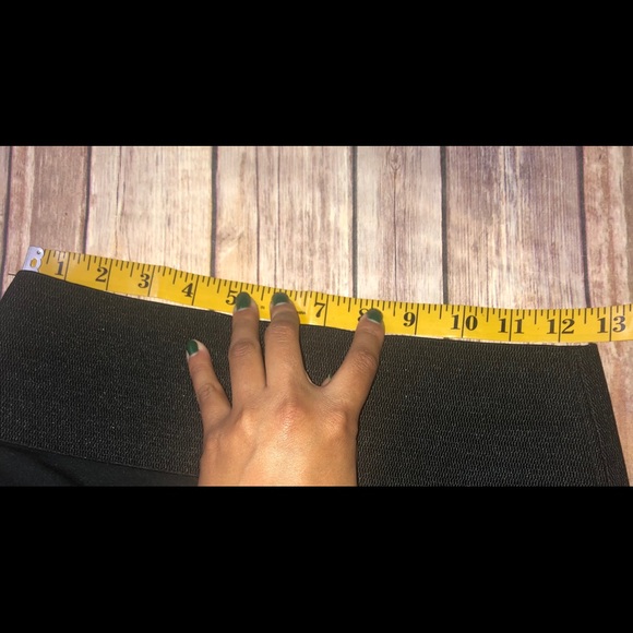 🦋7th Avenue New York & Company Black Tights - Picture 7 of 7